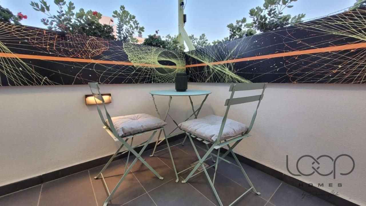Modern - 50 M From Sea - Free Wi-Fi - Super Cool - Terrace - Fully Air-Conditioned Σεντ Πόλς Μπέι Εξωτερικό φωτογραφία