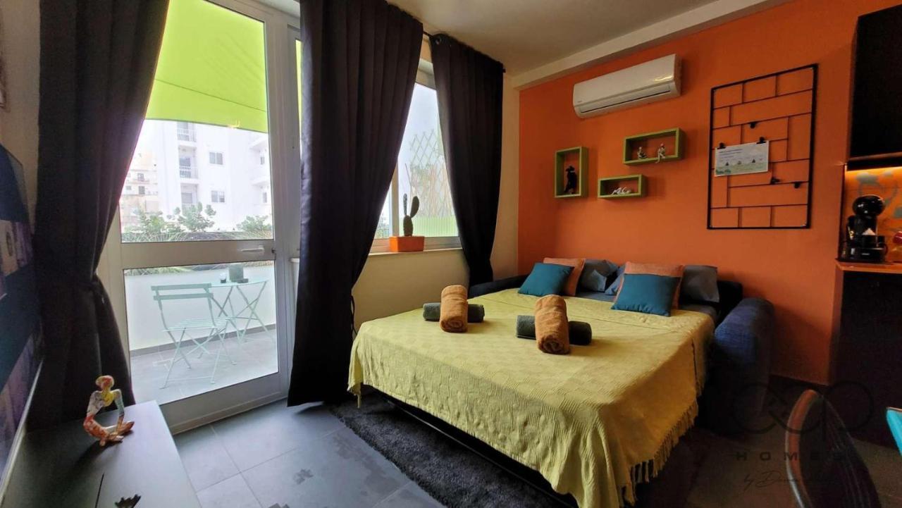 Modern - 50 M From Sea - Free Wi-Fi - Super Cool - Terrace - Fully Air-Conditioned Σεντ Πόλς Μπέι Εξωτερικό φωτογραφία